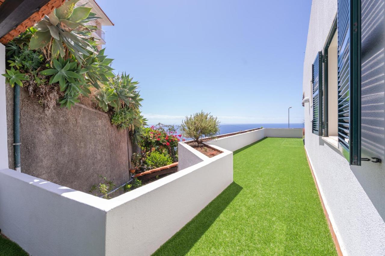 Flowers Island House 3 Canico  Bagian luar foto